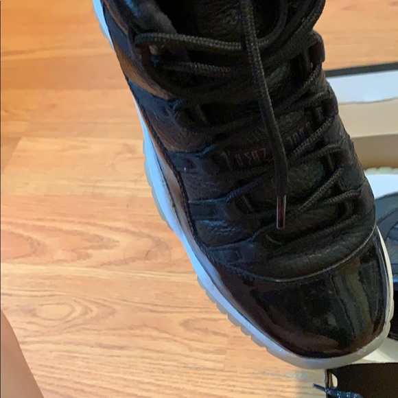 Jordan 11 - Picture 5 of 5